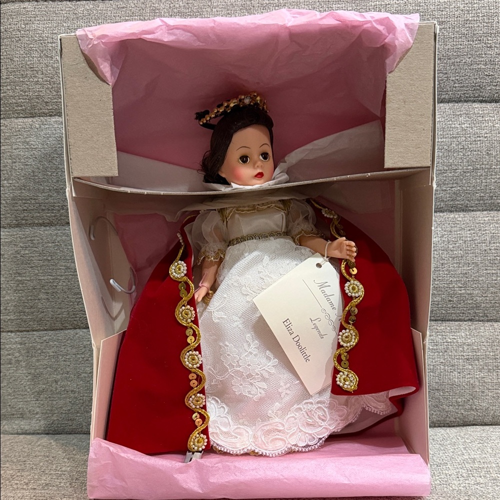 RARE Madame Alexander 10 inch Doll -Duchess Eliza 20114